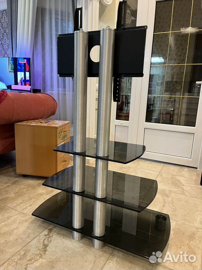 Стеклянная тумба под тв