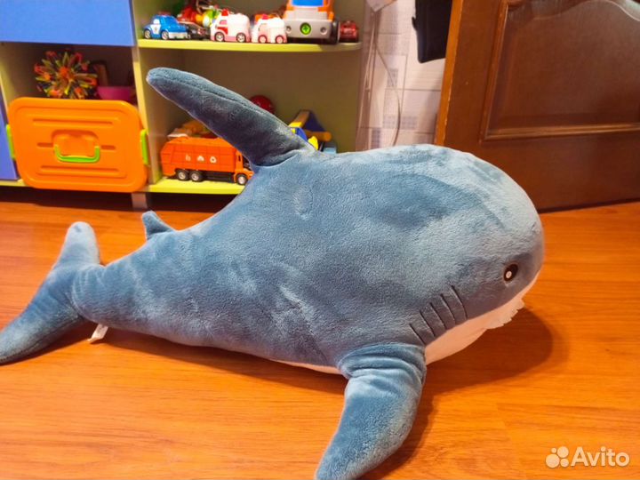 Акула из икеи