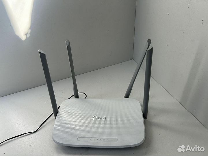 Wi-Fi роутер TP-link EC220-G5