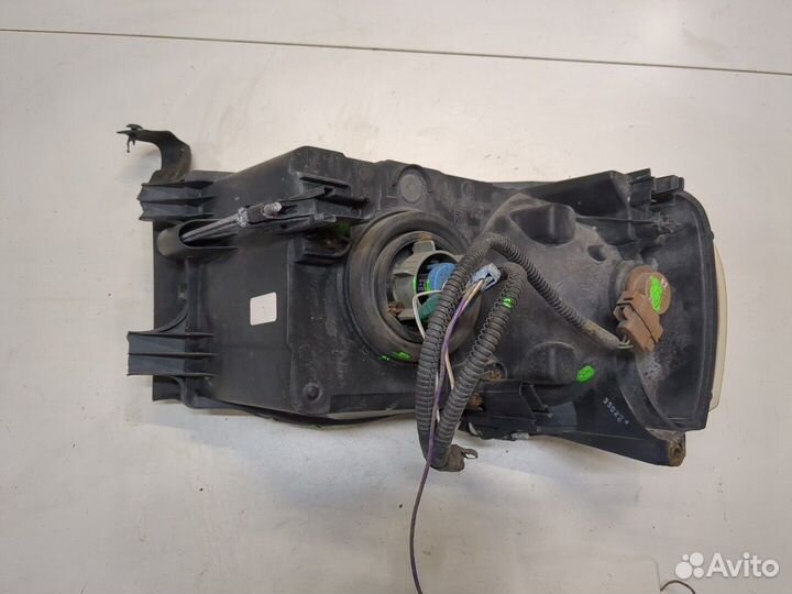 Фара (передняя) Dodge Ram (DR / DH), 2003