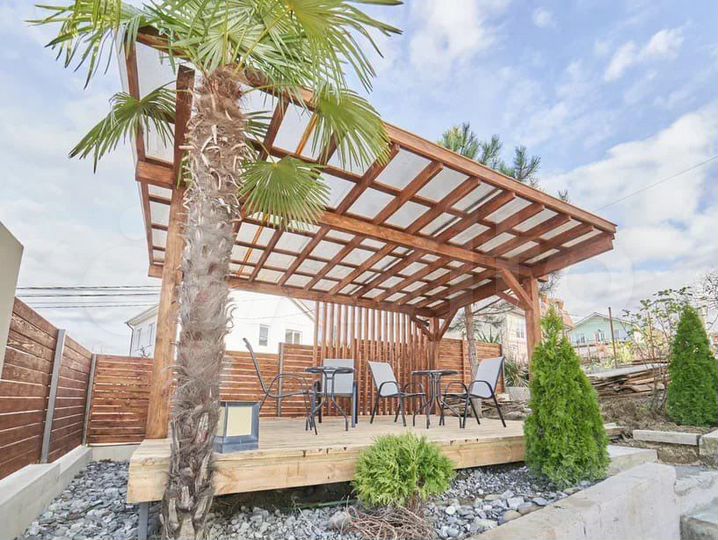 Дом 270 м² на участке 14 сот.