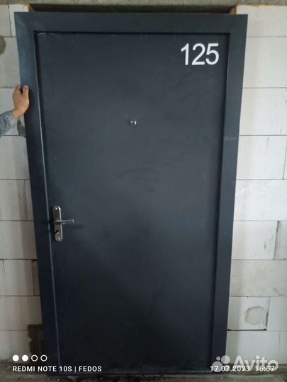 Дверь входная металлическая 106207см