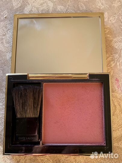 Румяна estee louder 420 оттенок rebellious rose