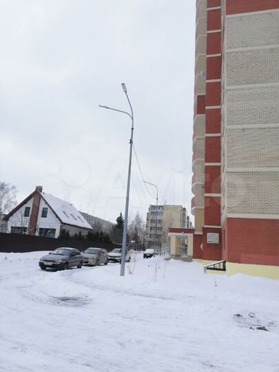 1-к. квартира, 42 м², 9/17 эт.