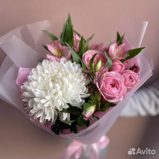 Букет цветов «Марсель» (Роза кустовая пионовидная)