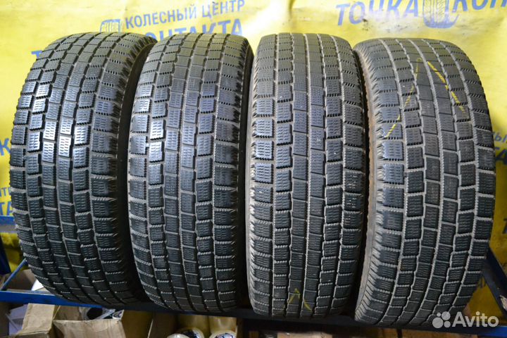 Yokohama Ice Guard IG10 215/60 R16