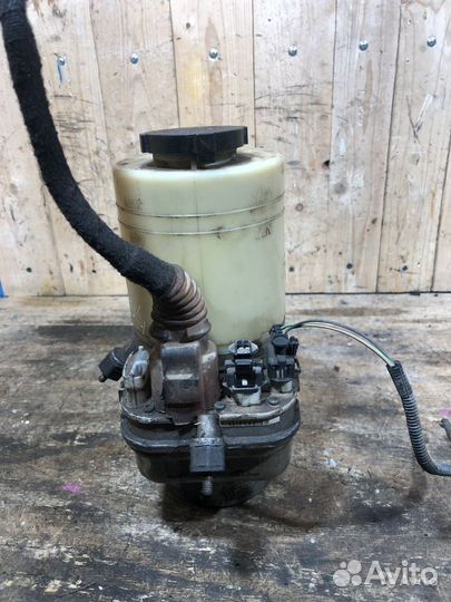 Насос гура TRW Opel Vectra C