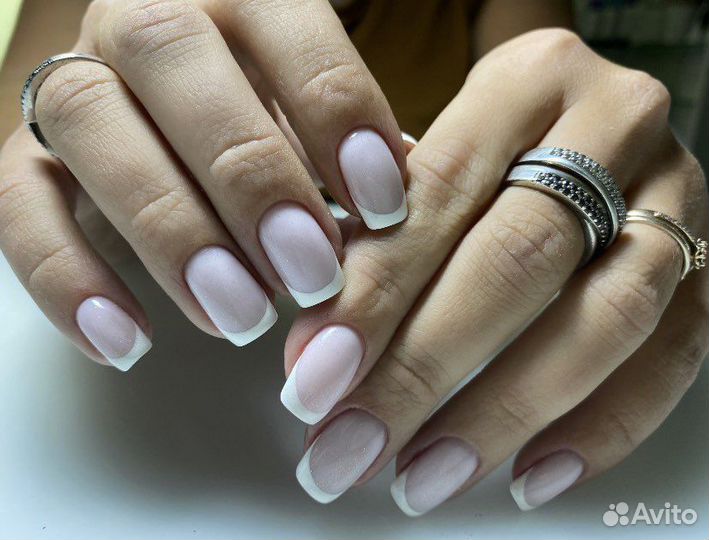 Маникюр(классика,аппаратный,комби),наращивание ног