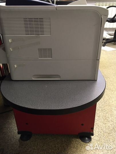 Тумба для принтера (цветов в горшках)