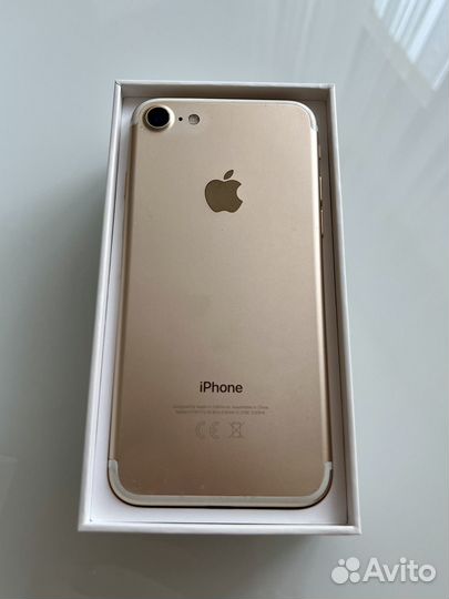 iPhone 7, 32 ГБ