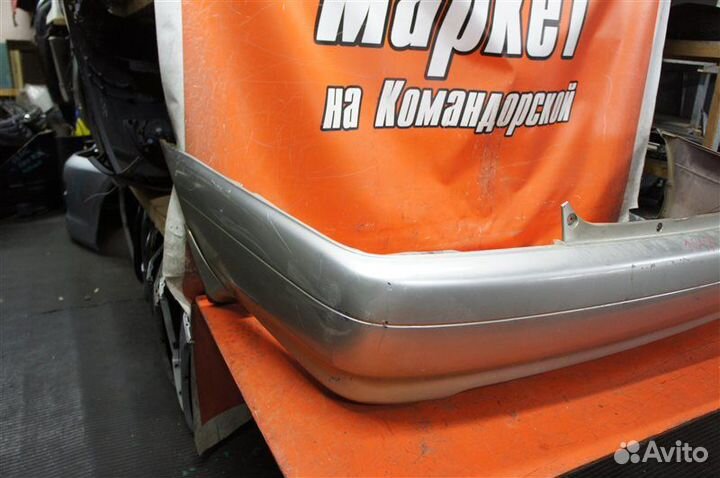 Бампер задний Toyota Carina AT210 2000