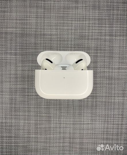 Airpods pro (L + R + кейс А2190 ) оригинал, Б/У