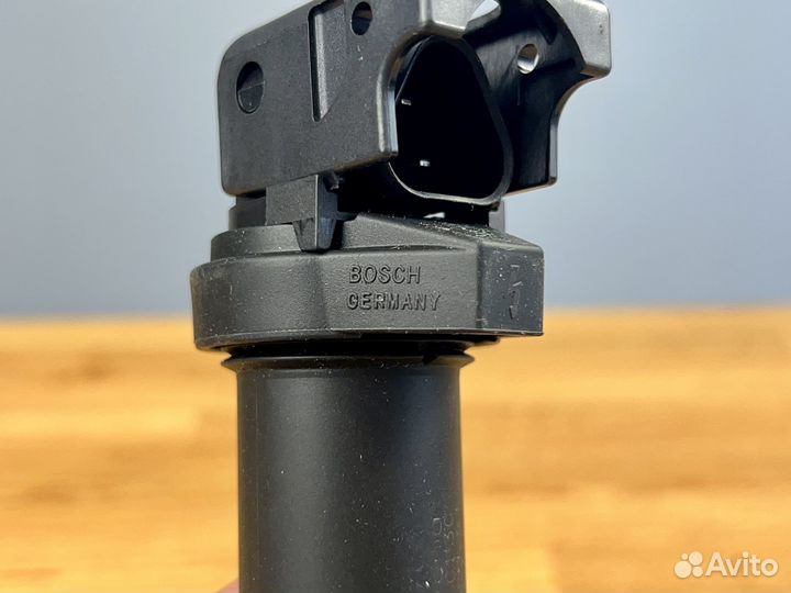 Катушка зажигания Bosch 0221504470