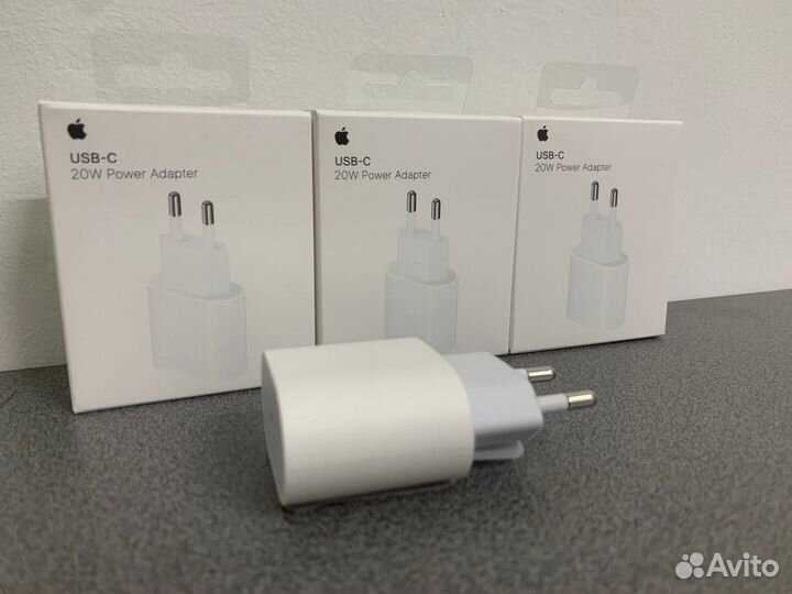 Зарядка на iPhone Блок 20W