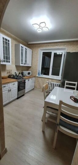 2-к. квартира, 65 м², 5/10 эт.