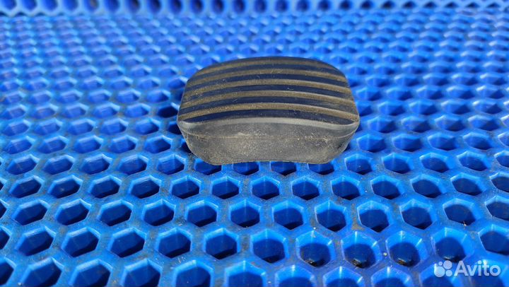 Накладкa стояночного тормоза Mercedes-Benz W210