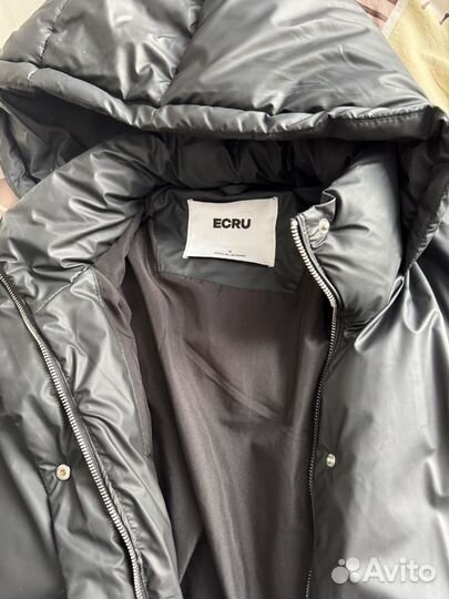 Пуховик bershka женский