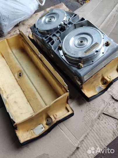 Подушка безопасности пассажира mercedes w124
