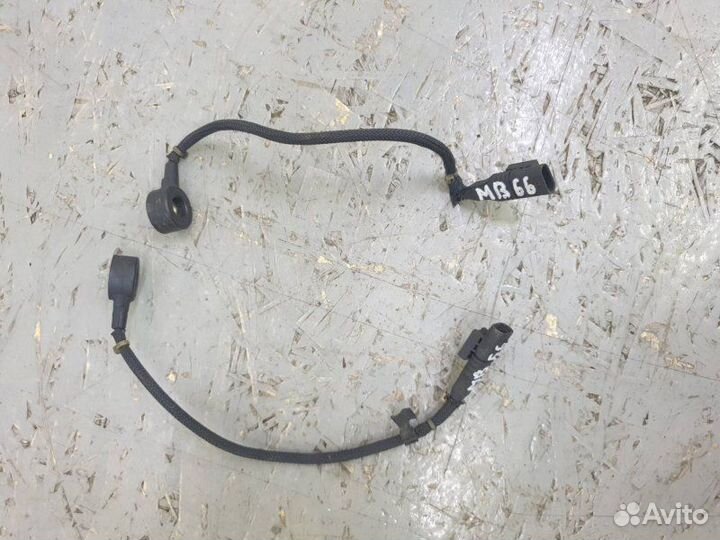 Датчик детонации Mercedes E-Class W212 2.1D 2012