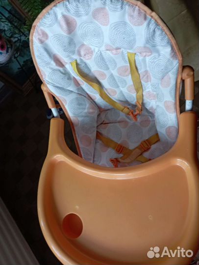 Стульчик для кормления