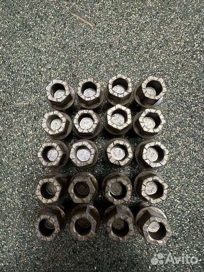 Болты колесные vag