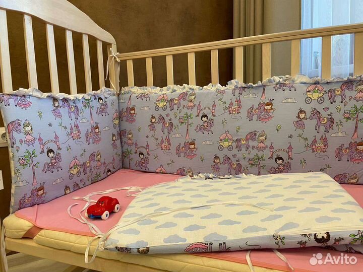 Бортики в кроватку