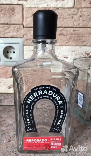 Бутылки из под текилы