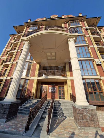 1-к. квартира, 45 м², 1/6 эт.