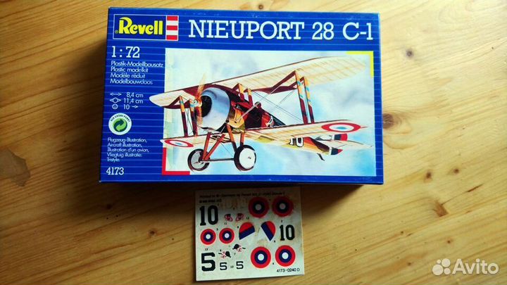 Сборная модель самолёта 1/72