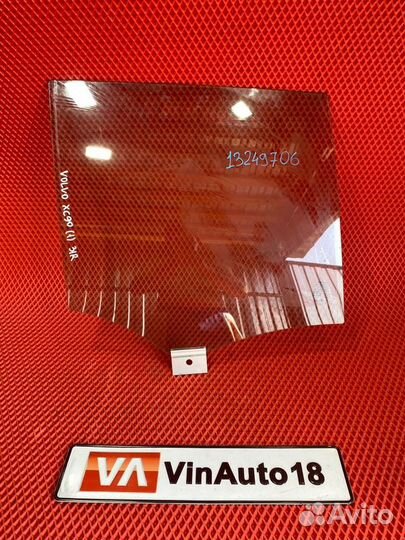 Стекло двери опускное заднее правое Volvo Xc90