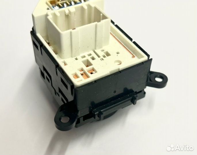 Блок управления зеркалами Kia Optima 2010-2016