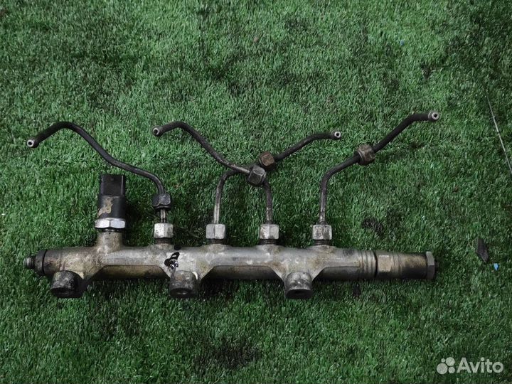 Топливная рампа Renault Master 2.2 DCI