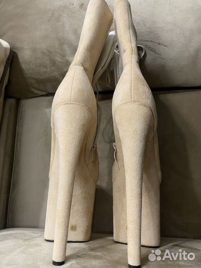 Стрипы тройки 38