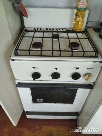 Баллон газовый и плита