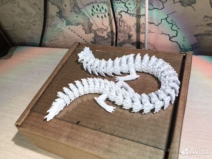 Дракон белый