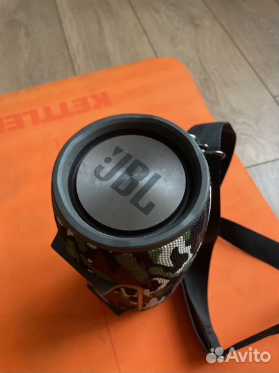 Колонка JBL xtreme