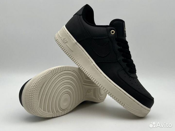 Кроссовки Nike Air Force 1