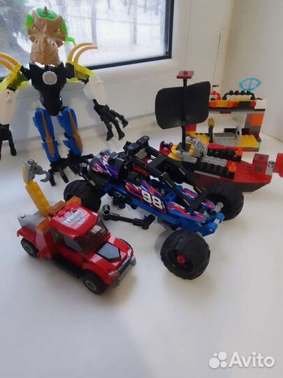 Лего игрушки