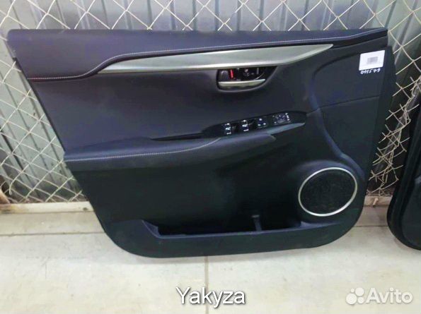 Обшивка двери передняя Лексус нх