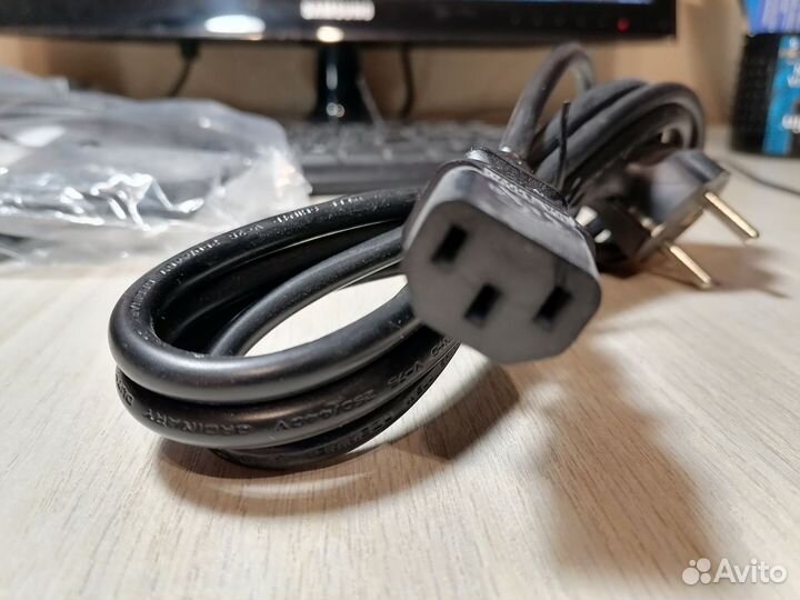 Кабеля, провода