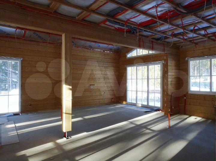 Дом 362 м² на участке 13,2 сот.