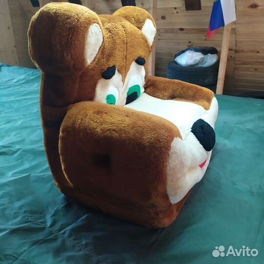 Детское кресло