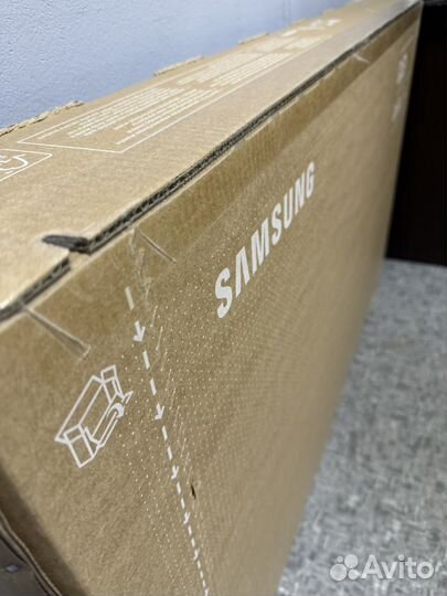 Телевизор Samsung QE50Q60dauxru