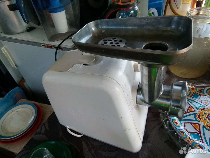 Мясорубка электрическая