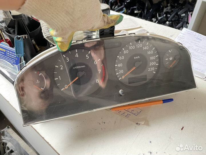 Панель приборов Nissan Almera Classic B10