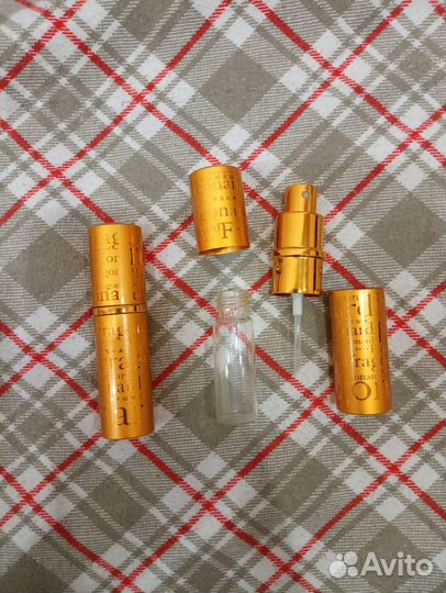 Атомайзер для духов 10мл Fragonard золотого цвета