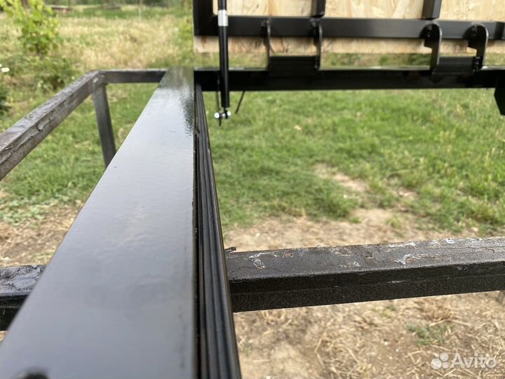 Люк напольный под плитку