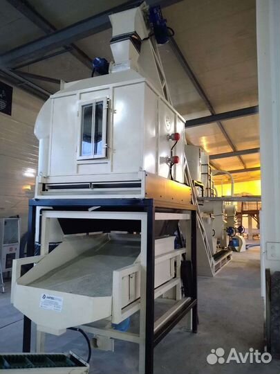 Колонна охлаждения гранул