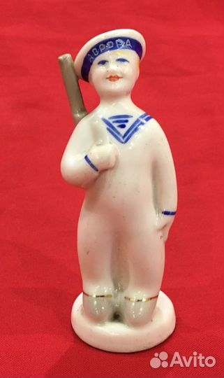 Статуэтка фарфоровая. Морячок. СССР