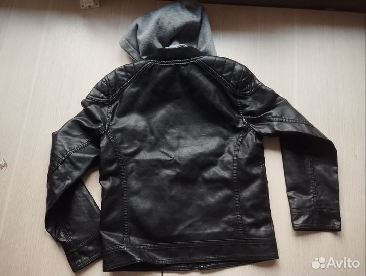 Куртка на мальчика 128 134